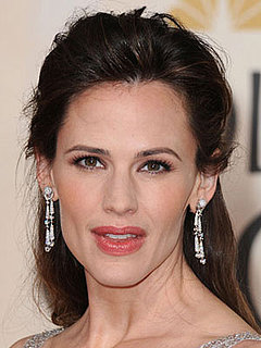 Jennifer Garner at the 2010 Golden Globe Awards 2010-01-17 17:07:42