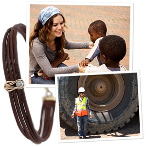Rachel Bilson Designs Charity Bracelet for Diamond Empowerment Fund in Africa 2010-01-21 15:00:22