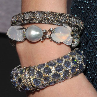 2010 Grammy Awards Jewelry and Shoes 2010-02-01 13:00:08 2010 Grammy Awards Jewelry and Shoes 2010-02-01 13:00:08