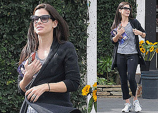 Photos of 2010 Oscar Nominee Sandra Bullock Getting Flowers in LA