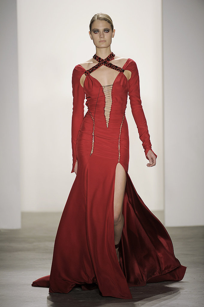 Altuzarra Fall 2010 Wows Well-Heeled Crowd with Sutured Suiting and Blood-Red Gowns Altuzarra Fall 2010 Wows Well-Heeled Crowd with Sutured Suiting and Blood-Red Gowns
