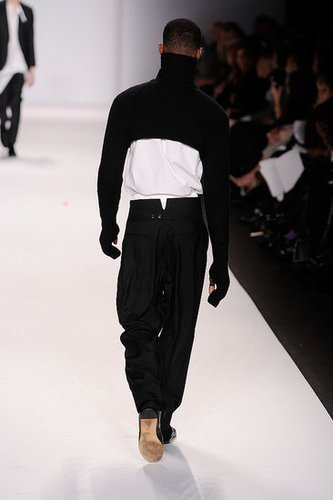 New York Fashion Week: Ecco Domani Fashion Foundation Fall 2010 New York Fashion Week: Ecco Domani Fashion Foundation Fall 2010