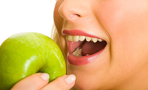 Chewing Food Well Aids Digestion and Is Good For Dieters