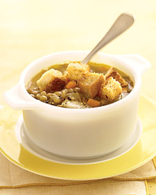 Vegetarian Lentil Soup With Croutons Vegetarian Lentil Soup With Croutons