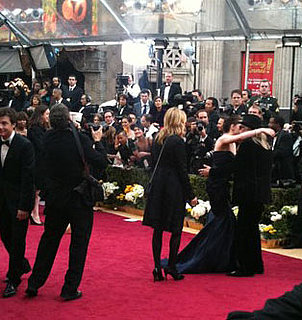 Kristen Stewart Hugs Her Dad on the Oscars Red Carpet!