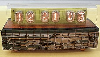 Handmade Sputnik II Clock Is Uniquely Cool
