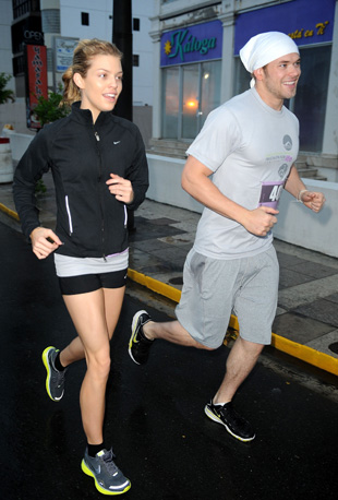 Kellan Lutz and AnnaLynne McCord Kellan Lutz and AnnaLynne McCord