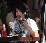 Does Rhianna Looks the Same to you!!?!
