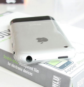 Apple Bans Screen Protectors From Retail Stores