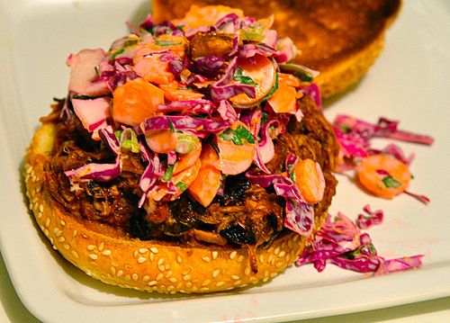 Slow Cooker Pulled-Pork Sandwich Recipe