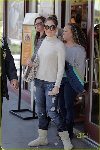 Jennifer Lopez