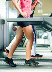 Treadmill Workout That Burns Over 300 Calories Treadmill Workout That Burns Over 300 Calories