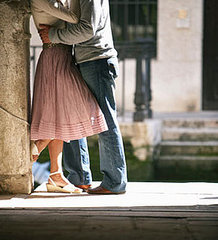 Hormone Oxytocin Could Make Men More Empathetic, Aid With Schitzophrenia Hormone Oxytocin Could Make Men More Empathetic, Aid With Schitzophrenia