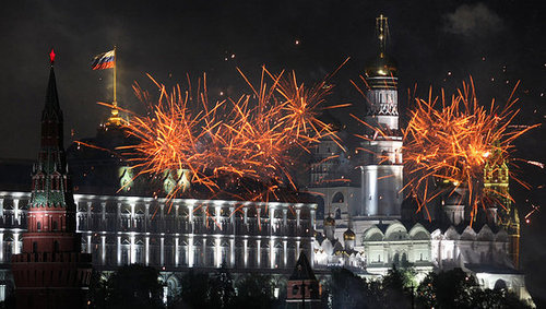 Pictures of Moscow Fireworks on Victory Day
