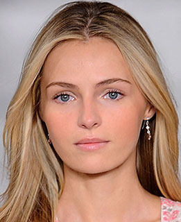 How to Create the No Makeup Look 2010-05-18 08:00:00