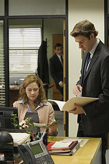 Recap of The Office Episode "The Chump"