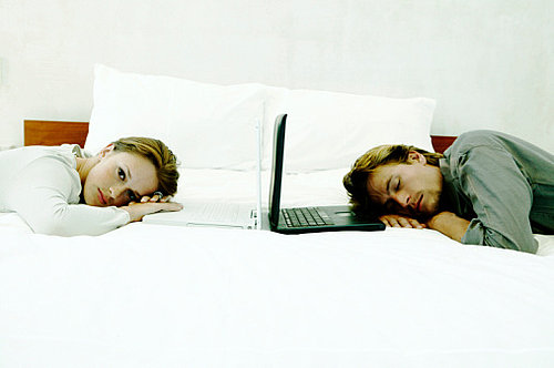 Electronic Devices Like the iPad May Cause Sleeping Problems