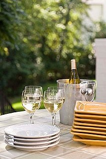 Decorating Ideas For a Memorial Day Barbecue