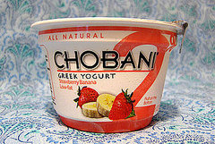 Food Review of Chobani Strawberry Banana 2% Yogurt