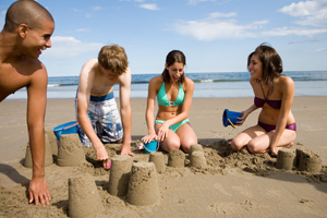 Fitness Activities to Do at the Beach