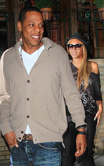 Jay-Z stepped out with Beyonce Knowles for a romantic dinner at Pepolino Ristorante in New York City