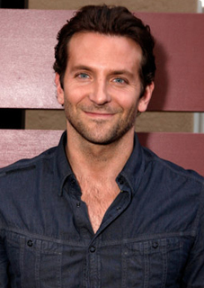 Bradley Cooper Signs on For Untitled Baseball Dramedy 2010-06-18 12:02:31