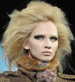 Chanel 2010 Pret-a-Porter Pictures