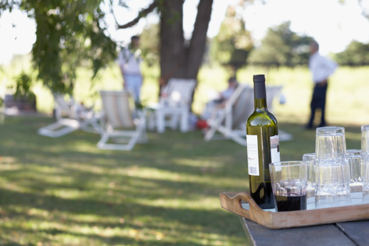 When the Weather Is Hot, Do You Drink Red Wine? When the Weather Is Hot, Do You Drink Red Wine?