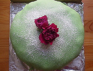 Scandinavian Princess Cake and Other Top Stories This Week: June 26, 2010
