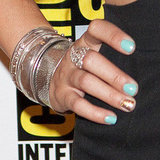 Celebrities Who Have Worn Alternating Nail Polish Colors Celebrities Who Have Worn Alternating Nail Polish Colors