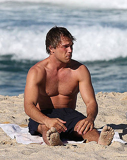 Shirtless Lincoln Lewis Sighting at Bronte Beach in Sydney