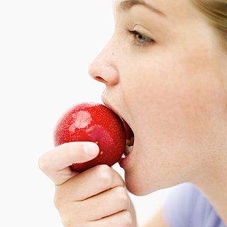 Symptoms of Oral Allergy Syndrome vs. Food Allergies