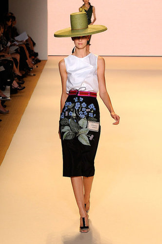2011 Spring New York Fashion Week: Carolina Herrera 2011 Spring New York Fashion Week: Carolina Herrera