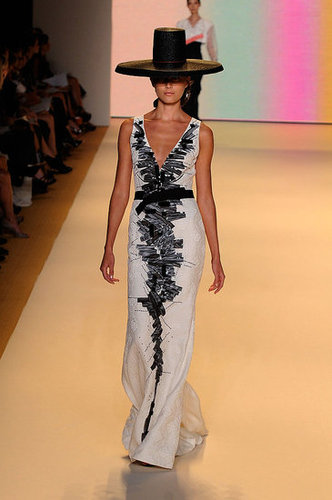 2011 Spring New York Fashion Week: Carolina Herrera 2011 Spring New York Fashion Week: Carolina Herrera