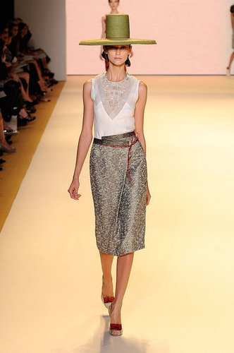 2011 Spring New York Fashion Week: Carolina Herrera 2011 Spring New York Fashion Week: Carolina Herrera