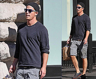 Pictures of Josh Hartnett Returning from the Toronto Film Festival and Stocking Up on Groceries in NYC
