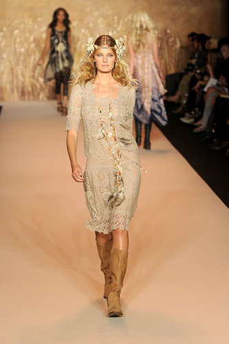 2011 Spring New York Fashion Week: Anna Sui 2011 Spring New York Fashion Week: Anna Sui