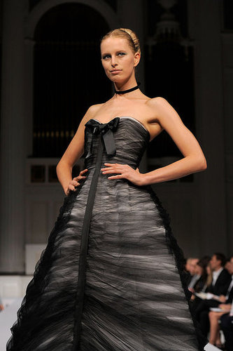 2011 Spring New York Fashion Week: Oscar De La Renta 2011 Spring New York Fashion Week: Oscar De La Renta