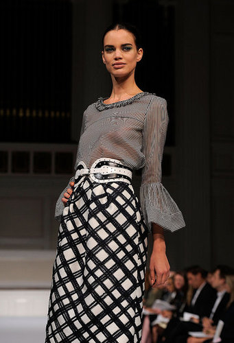 2011 Spring New York Fashion Week: Oscar De La Renta 2011 Spring New York Fashion Week: Oscar De La Renta