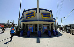 Blockbuster Files For Bankruptcy Blockbuster Files For Bankruptcy