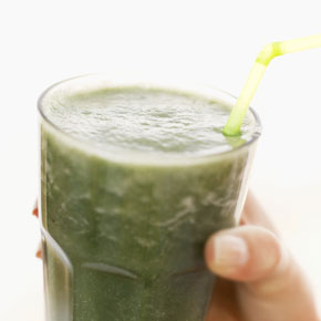 Delicious and Healthy Minty and Vegetable Filled Smoothie