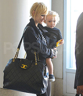 Pictures of Ashlee Simpson With Short Blond Hair and Bronx