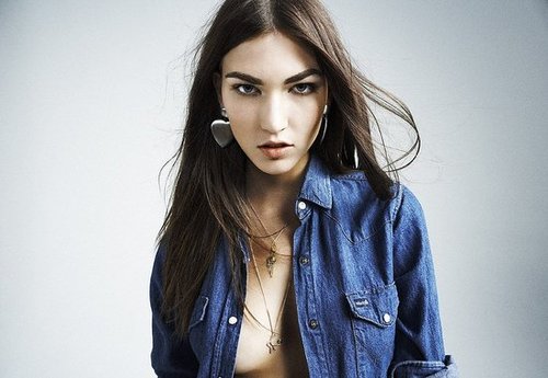 Tallulah Morton Models for Wrangler's Summer 2010 Denim Look Book.