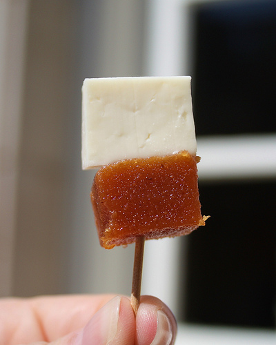 How to Use Guava Paste