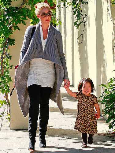 Pictures of Katherine Heigl and Naleigh Kelley Going to the Library in LA