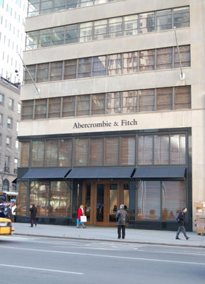 Is Abercrombie and Fitch's Pumping Fragrance Into the Air Safe?