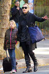 Pictures of Kate Winslet and Her Daughter Mia Hailing a Cab in NYC
