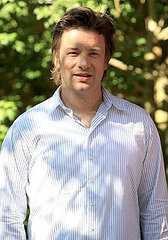 Jamie Oliver Fights Obesity in Los Angeles, Australia Jamie Oliver Fights Obesity in Los Angeles, Australia