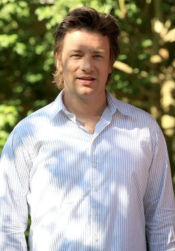 Jamie Oliver Fights Obesity in Los Angeles, Australia