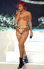 Pictures of Rihanna Performing on Italian X Factor in a Bikini